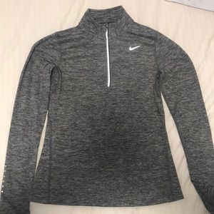 Women’s quarter zip running top